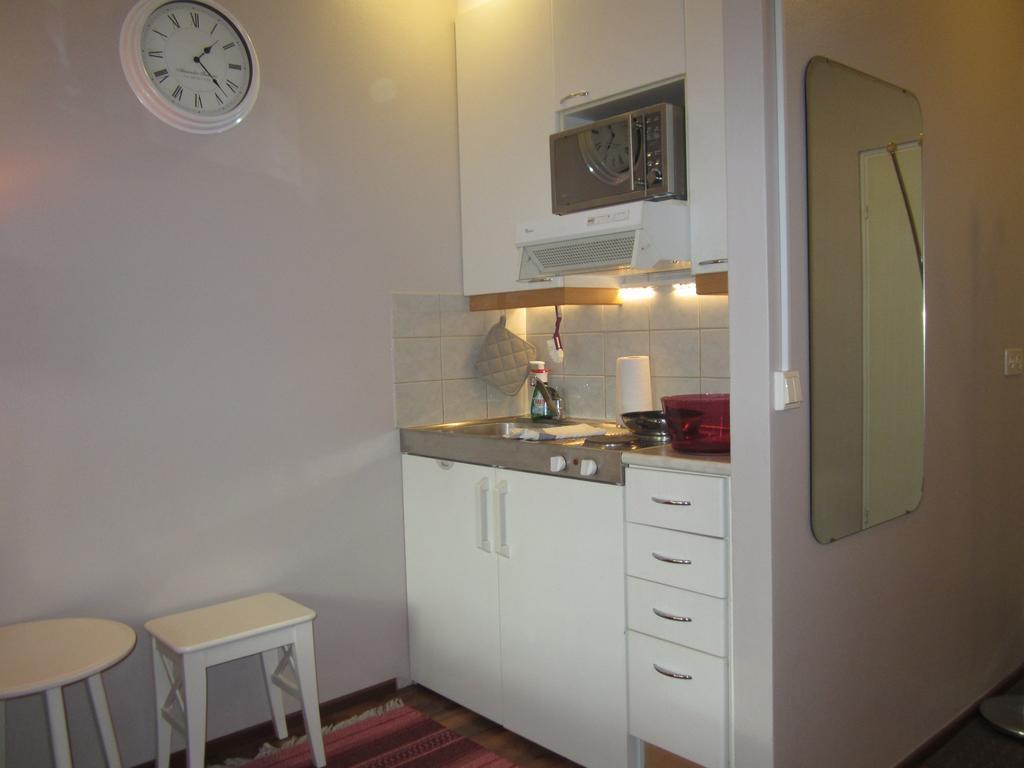 Piriko Piccolo Apartment Ροβανιέμι Δωμάτιο φωτογραφία
